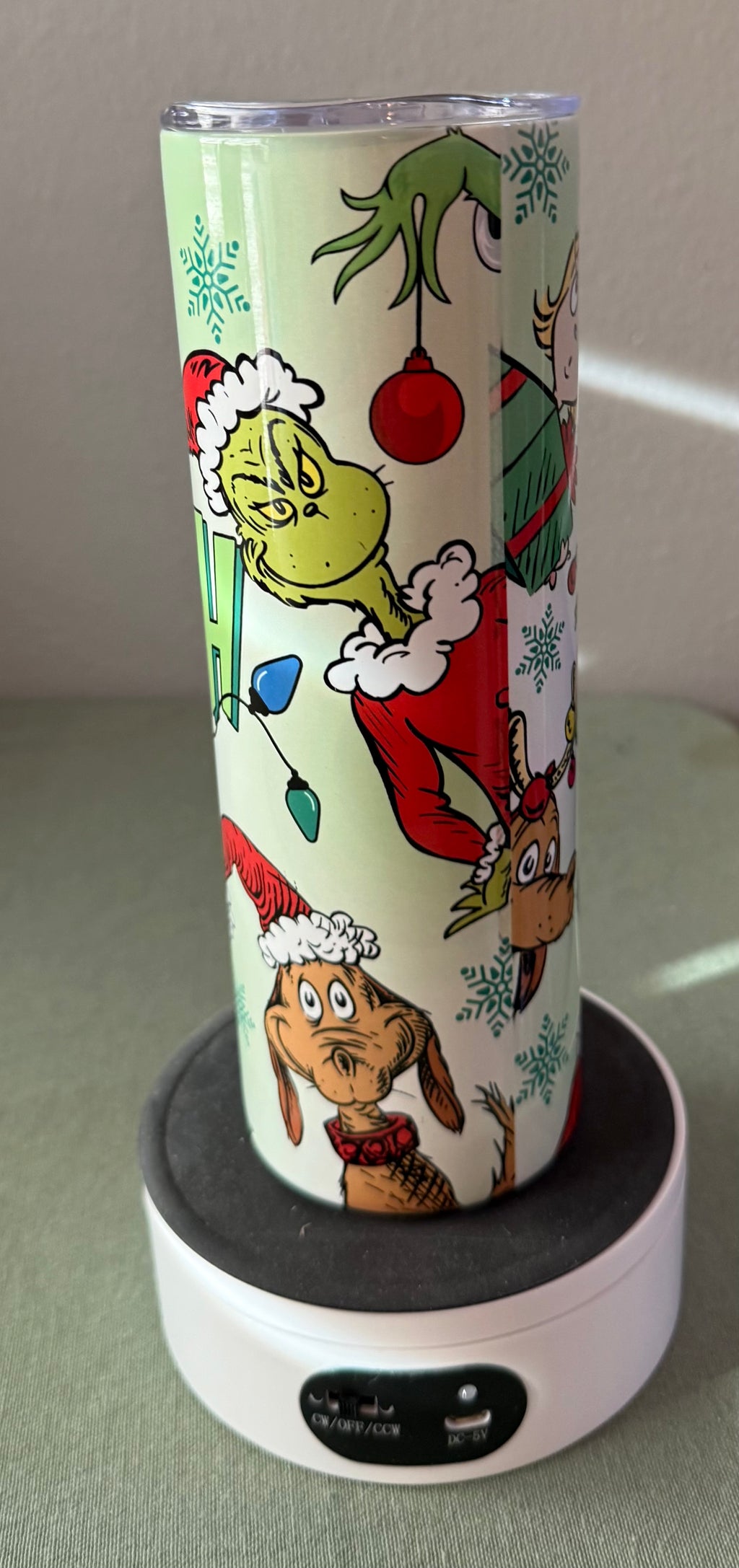 The Grinch Tumbler 20oz