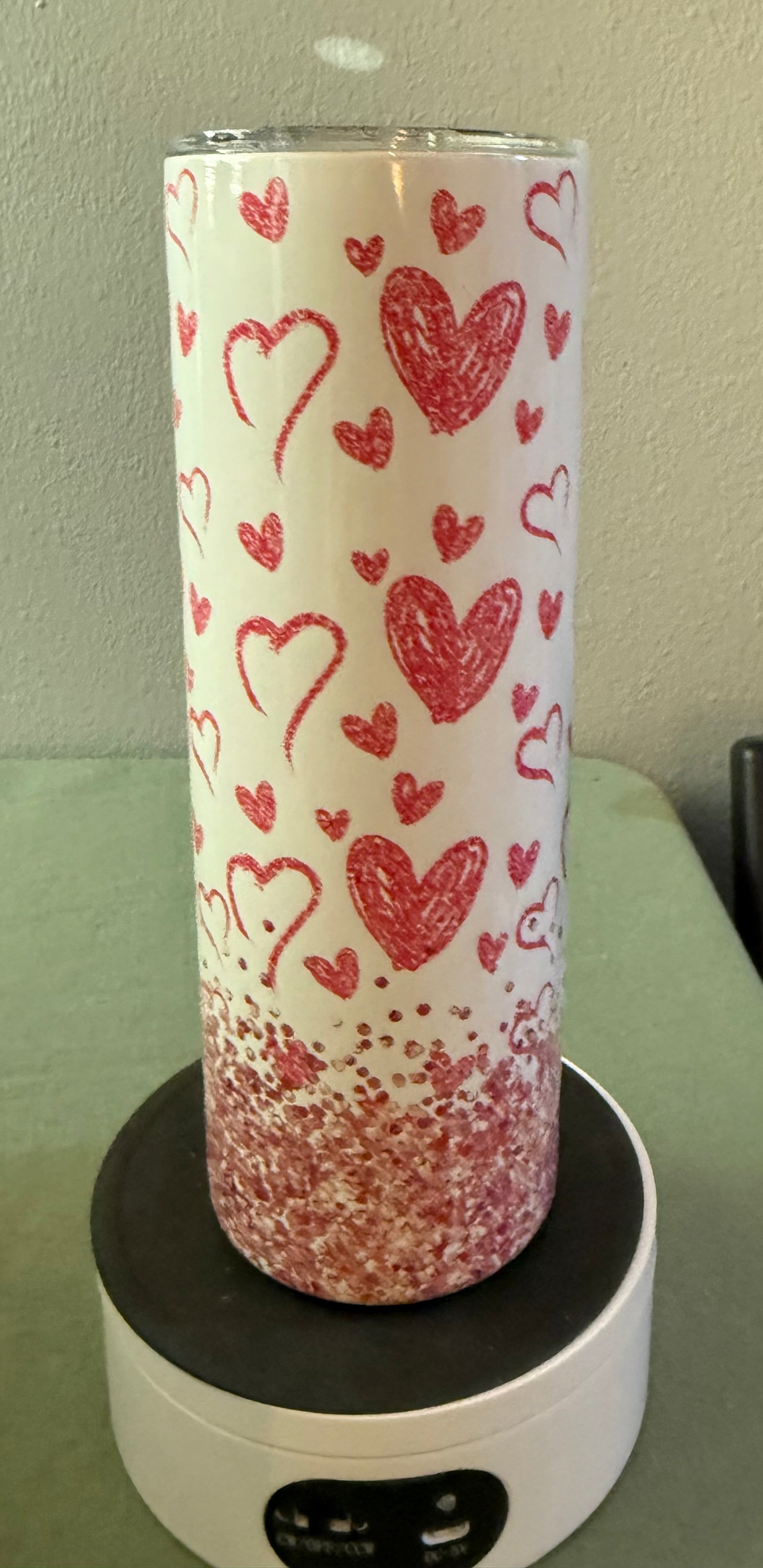 Glitter Hearts 20 oz Tumbler